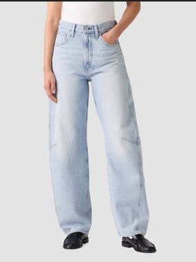 Levi's® Women's Cinch Barrel Jeans